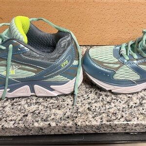 Stylish Women's Athletic Shoes in Blue and Gray